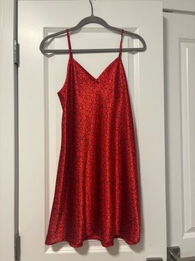 Morgan Taylor Red Satin Heart-Print Slip